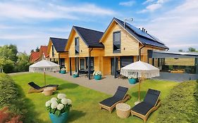 Czarne Domki Resort